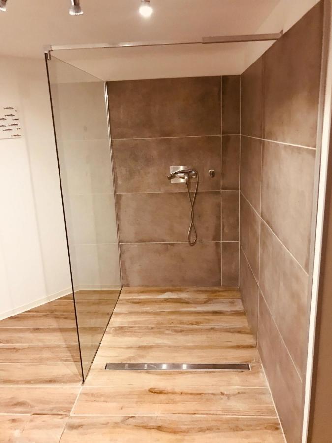 Soutterain - Wohnung Mit Senkgarten Weingarten  Eksteriør billede